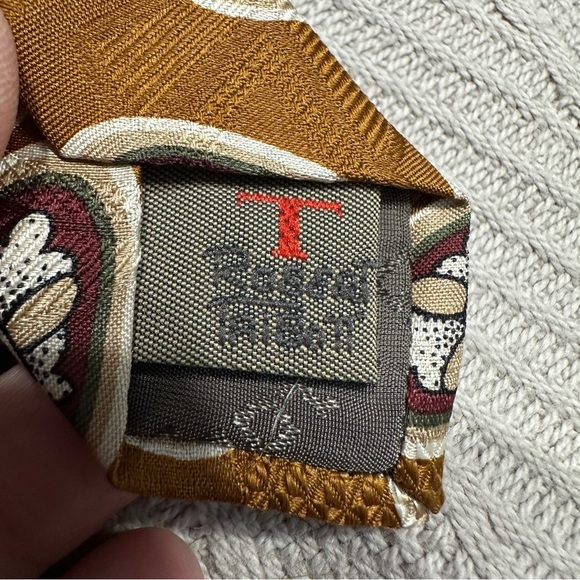 Vintage Talbott Studio for Nordstrom/Robert Talbott necktie, gold w/oval design - Picture 7 of 7